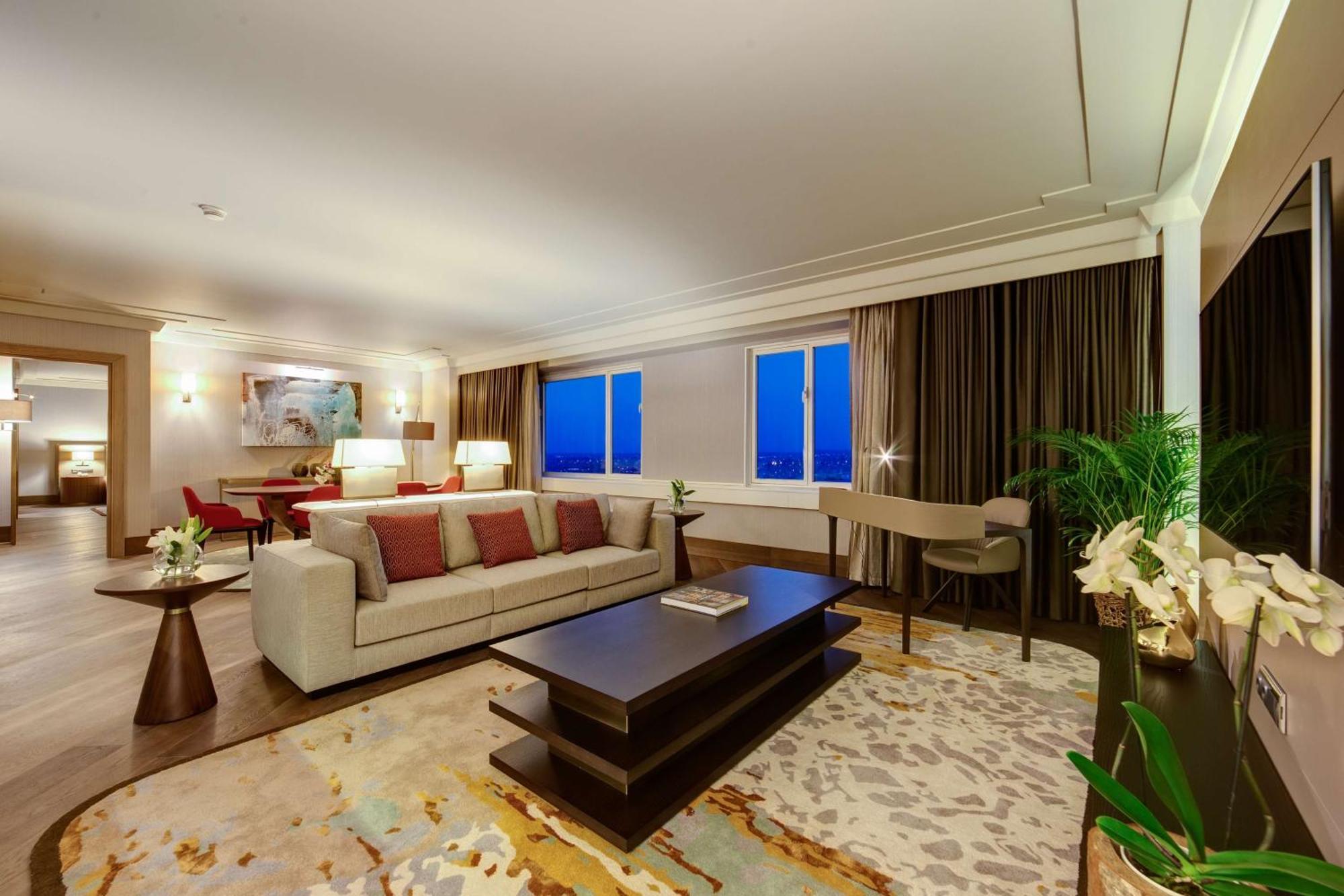 Adana Hiltonsa Hotel Kültér fotó