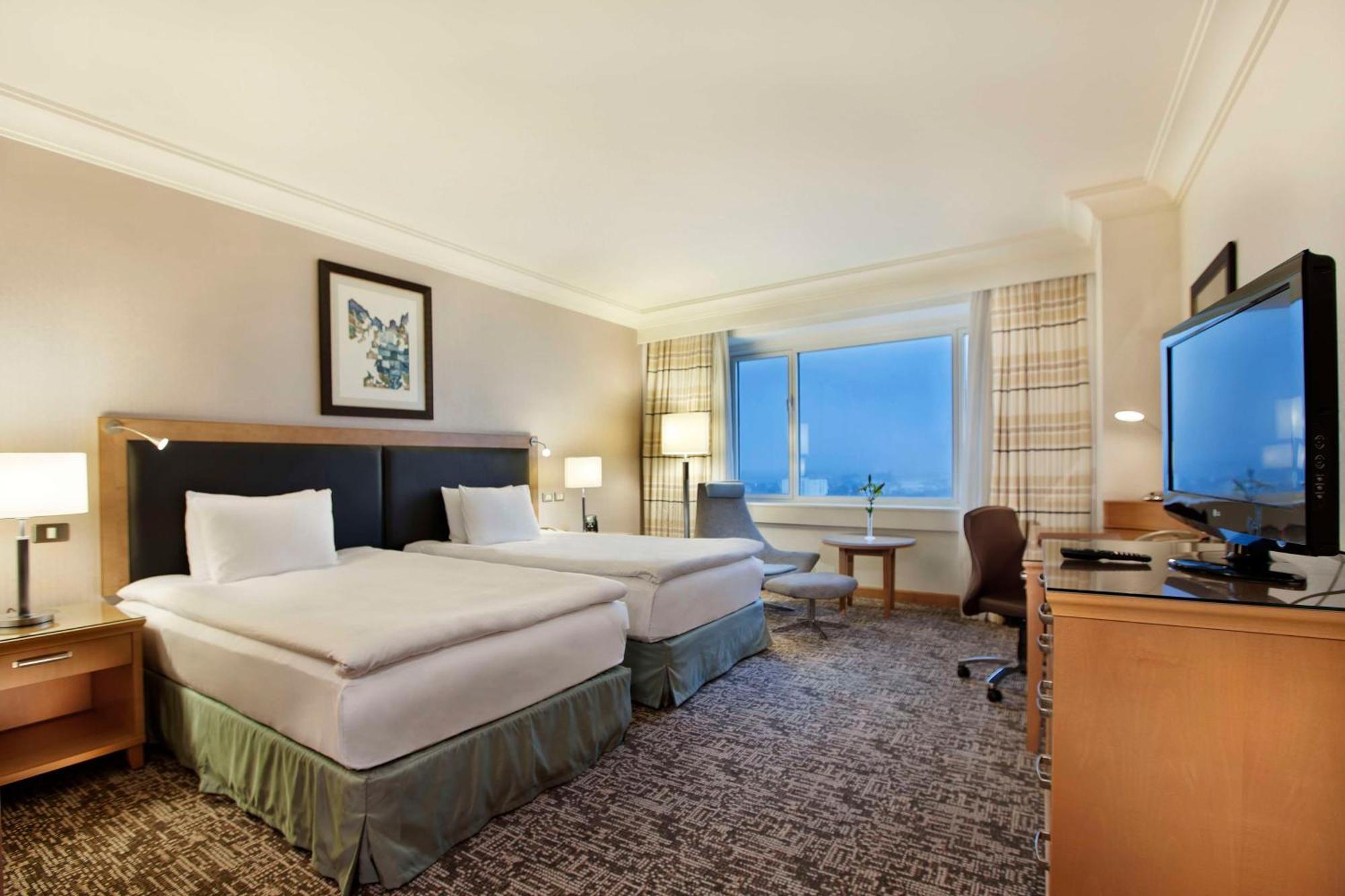 Adana Hiltonsa Hotel Kültér fotó