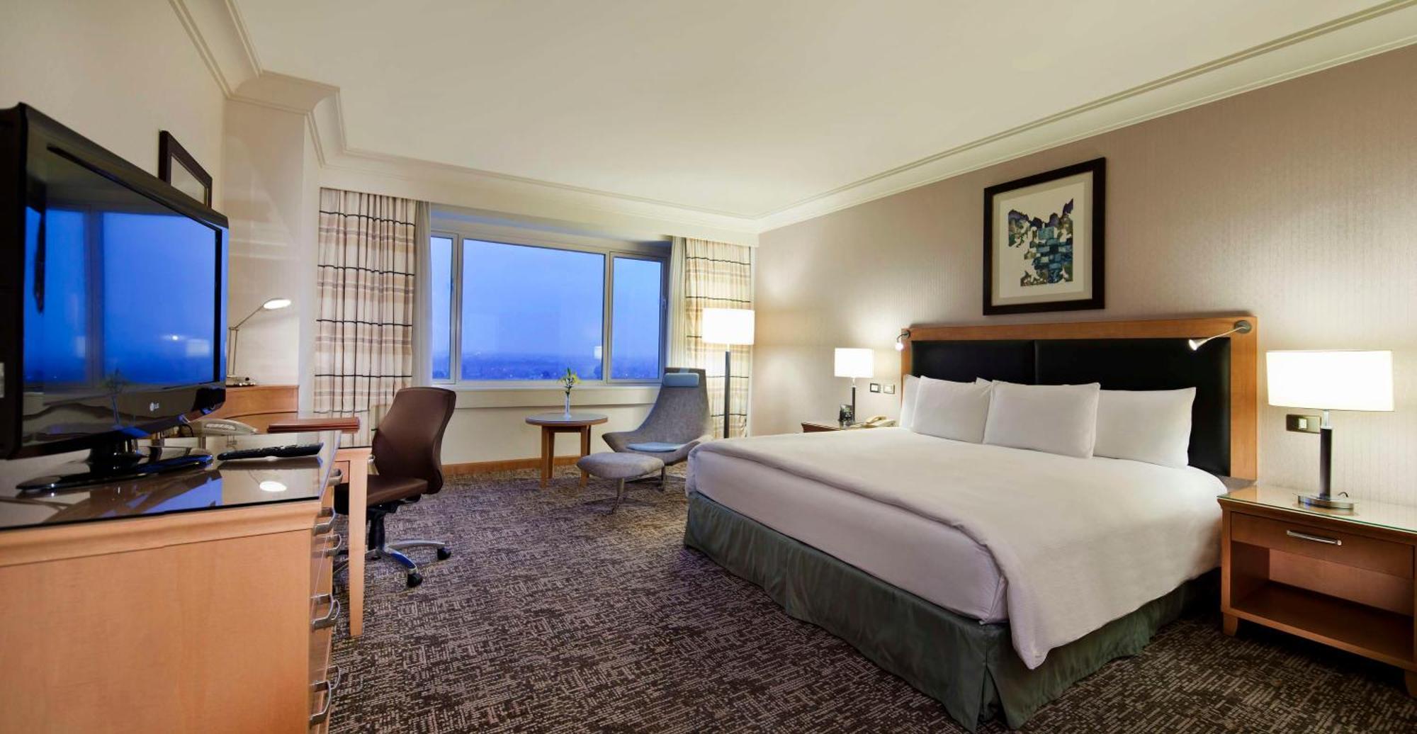 Adana Hiltonsa Hotel Kültér fotó