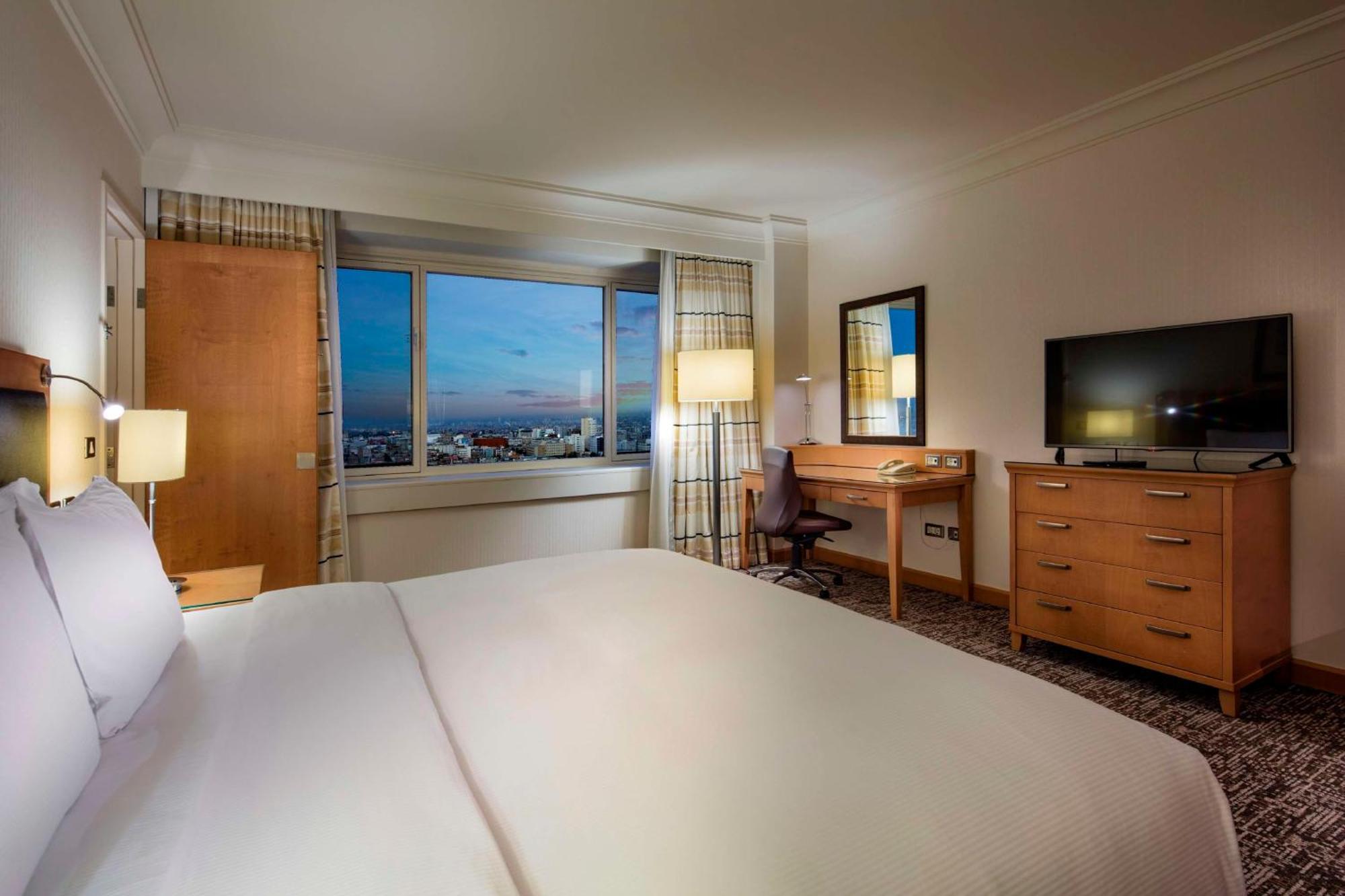 Adana Hiltonsa Hotel Kültér fotó