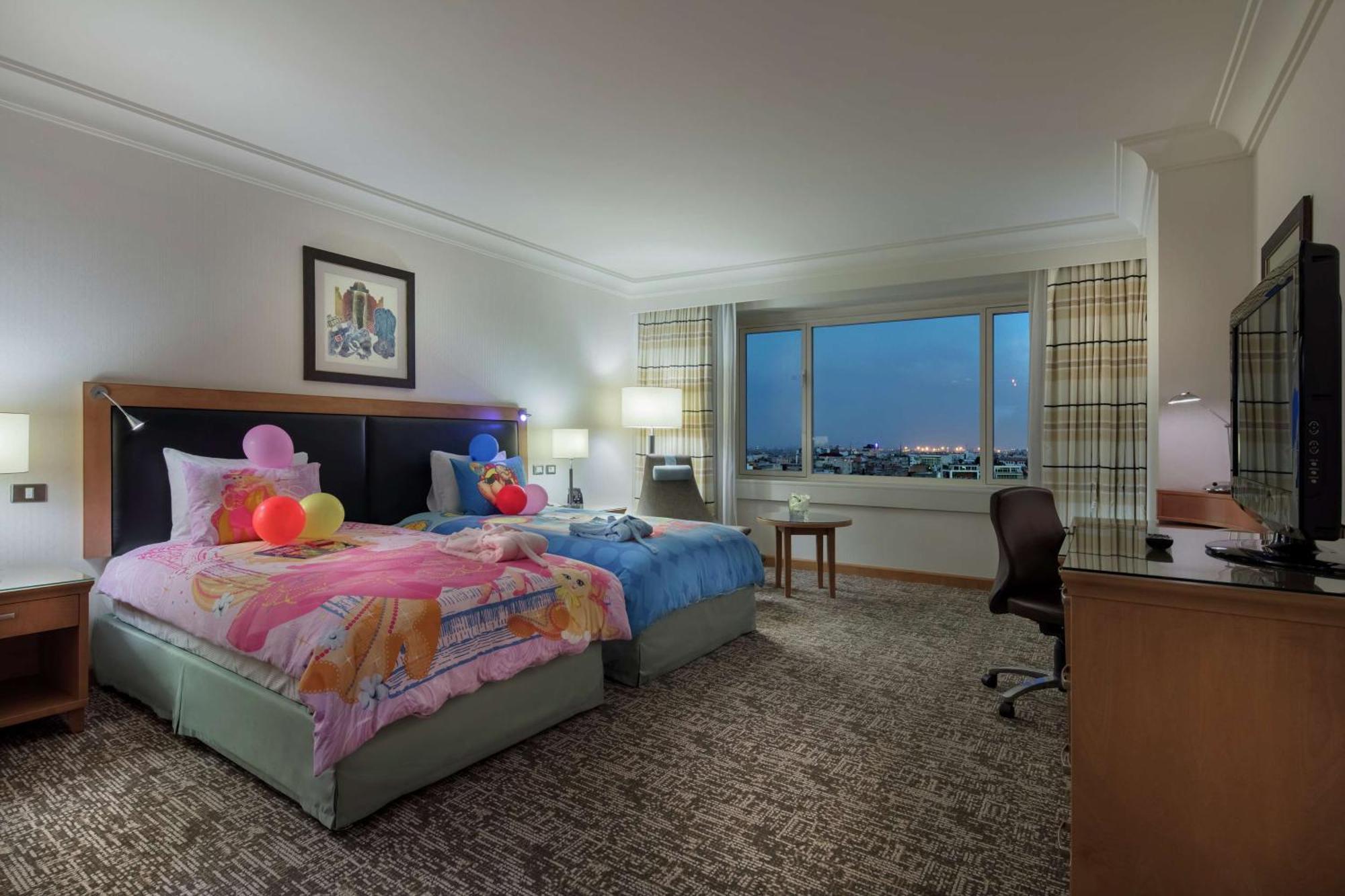 Adana Hiltonsa Hotel Kültér fotó